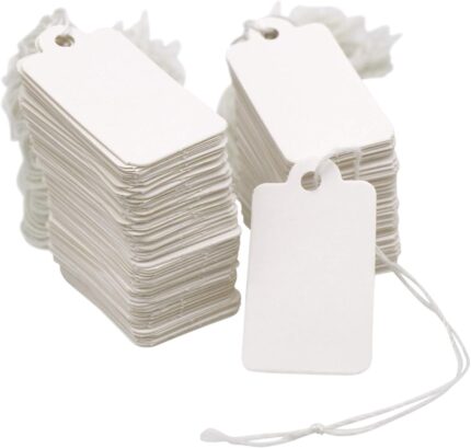 jijAcraft 500Pcs White Price Tags with String: 45 x 25mm Luggage Tags Paper Blank Gift Marking Strung Labels for Jewelry Clothing Display Price